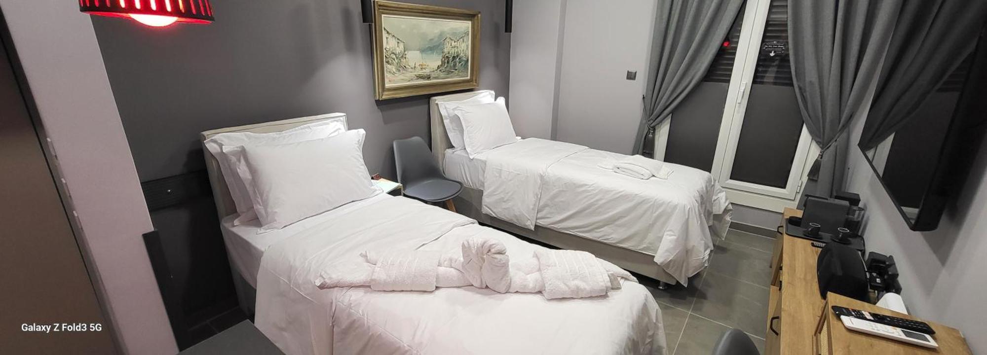 Dione Luxury Business Suite In The Heart Of Афіни Екстер'єр фото